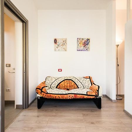 Geco'S Apartment Elmas Eksteriør billede